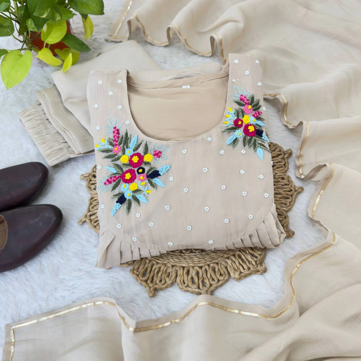 👗💥💥Presenting By New Party Wear L@@K Pure Viscos Mul Chanderi Cotton A Line pattern P@nt With Dup